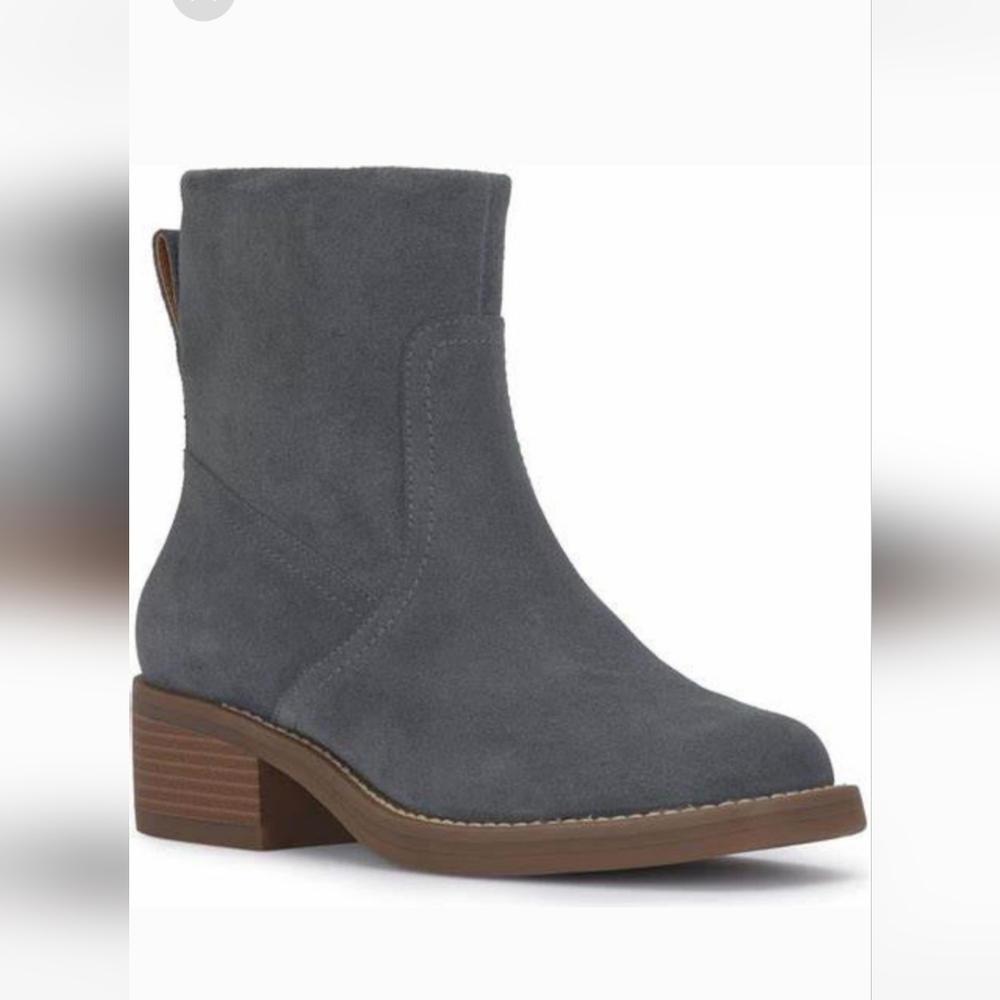 Lucky Brand Women's Kazey Square Toe Block Heel Bootie Size 4.5